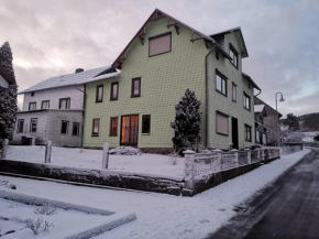 Gehlberger Landhaus am Schneekopf / Ferienwohnung Suhl